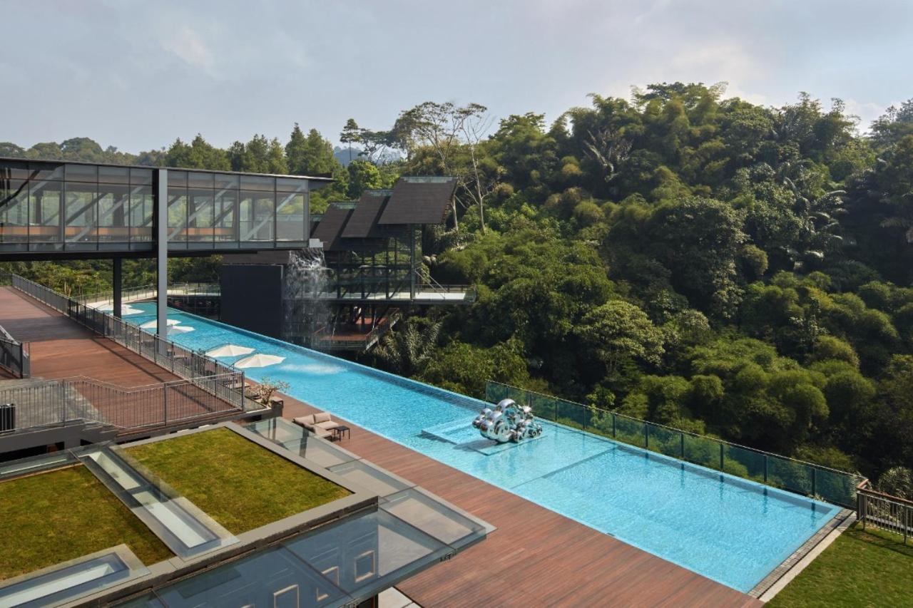 The Gaia Hotel Bandung Lembang Buitenkant foto